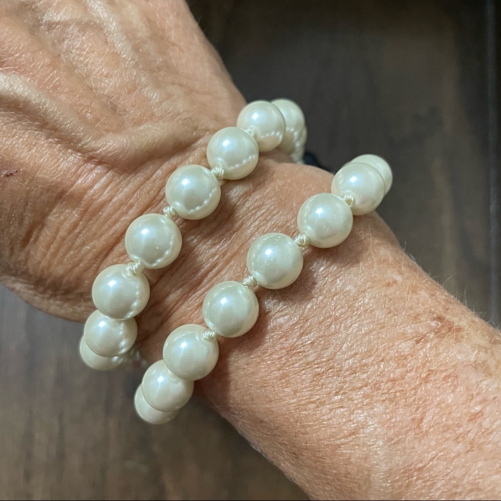 J Crew Layered Double Strand Pearl Tie Bracelet